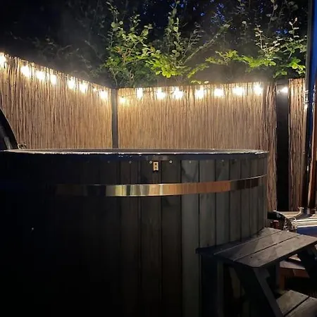 Houten Natuurhuisje Met Hottub
