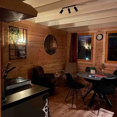Houten Natuurhuisje Met Hottub Chalet